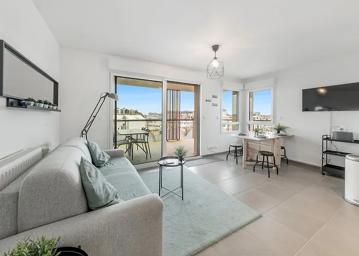 Canephora - 800M Mer, Terrasse, Parking, 400M Gare