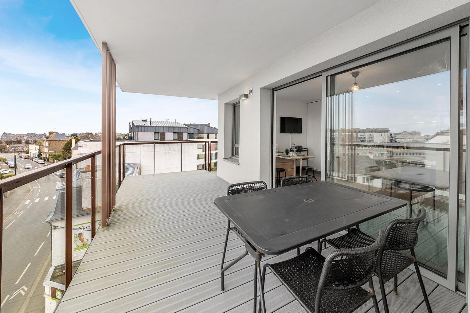 Appartement Canephora - 800m Mer, Terrasse, Parking, 400m Gare