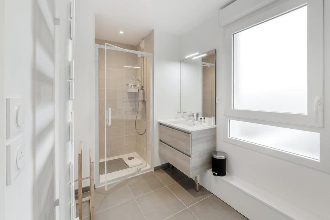 Canephora - 800m Mer, Terrasse, Parking, 400m Gare Apartment